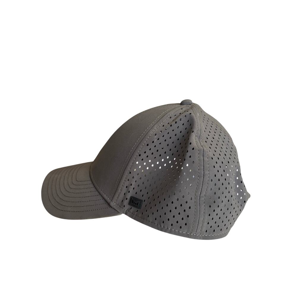 Men’s Perforated Gray Baseball Cap with Subtle Logo Tab